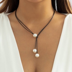 Lant dama, model seducator minimalist, cu accesorii delicate, tematica fashion lady, negru - Img 2