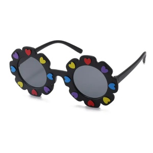 Ochelari de soare pentru copii, model pentru fetite, design floare cu petale in forma de inimioare, marime universala, negri