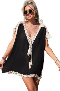 Pareo tip rochie pentru plaja sau strada, decolteu in V reglabil cu ciucurei, broderie pe margini si ciucurei la umeri, negru