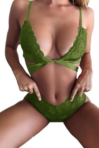 Set lenjerie sexy 2 piese, dantela, sutien si chilot talie inalta cu decupaj brazilian, verde