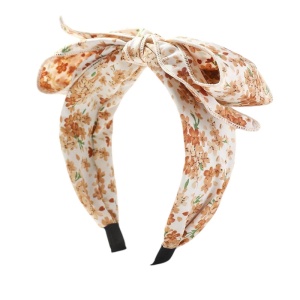 Bentita pentru par, model cu funda ampla, imprimeu delicat, tematica chic style, marime universala, maro deschis