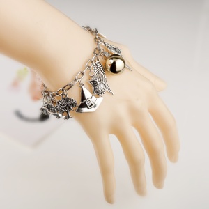 Bratara dama, model cu pandantive multiple, talismane versatile, tematica cool fashion, reglabila, argintie - Img 3