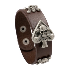 Bratara de piele ecologica, model gambler accesorizat cu capete de schelet, tematica lucky hand, unisex, maro,