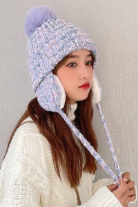 Caciula dama, model pom pom si prelungire urechi tip acoperitori, prindere reglabila si captuseala delicata, tematica mountain girl, marime universala, mov deschis - Img 2