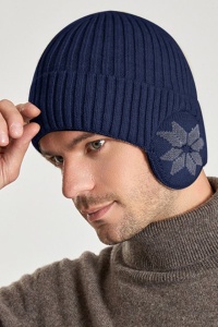 Caciula iarna, model cu protectie intarita pentru urechi, imprimeu fulg de zapada, captuseala moale si fina, tematica happy winter, unisex, marime universala, albastru navy - Img 2