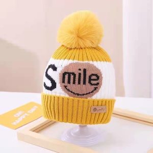 Caciula pentru copii, moale si calduroasa, model cu pom pom, tematica smile you are the best, 2 – 8 ani, galbena - Img 2