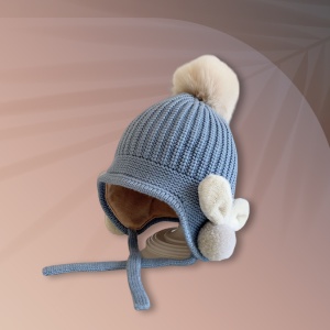 Caciula pentru copii, model cu pom pom si prindere reglabila sub barbie, accesorizata cu iepurasi la urechi, tematica little bunny in the winter, 1 – 3 ani, albastra - Img 2