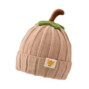 Caciula pentru copii, model delicat cu codita de dovleac, tematica sweet pumpkin, 3 luni – 3 ani, maro