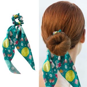 Elastic de par, model de sarbatoare cu prelungire tip ponytail, imprimeu vesel cu tematica de Craciun, verde inchis - Img 4