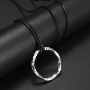 Lant cu pandantiv geometric cerc, model cu numere romane, tematica twisted geometry M1, unisex, argintiu, - Img 4