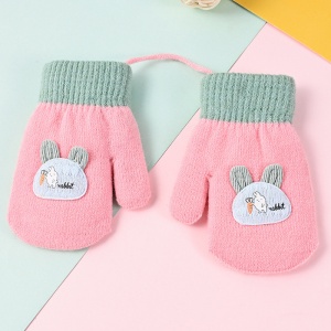 Manusi copii, model dragut cu un singur degetel si snur, manseta elastica, accesorizate cu figurine vesele, tematica happy winter, unisex, marime 3 – 8 ani, roz - Img 2