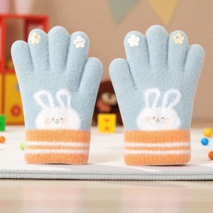 Manusi copii, model pufos cu manseta elastica, accesorizate cu iepuras si floricele, tematica happy bunny, unisex, marime 3 – 5 ani, albastru deschis - Img 3