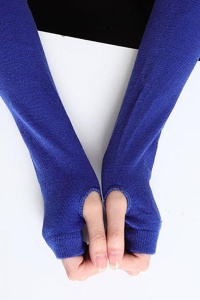 Manusi dama, model lung cu degete descoperite, tematica stay warm, marime universala, albastre - Img 2