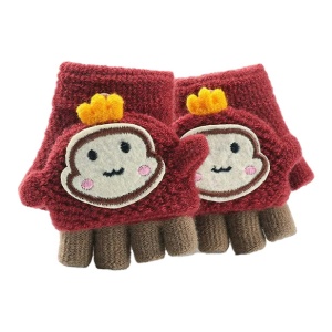 Manusi pentru copii, model cu degetele descoperite si capac decapotabil, prindere cu nasturel, accesorizate cu figurina haioasa, manseta elastica, tematica happy moments, marime 1 – 3 ani, rosu caramiziu