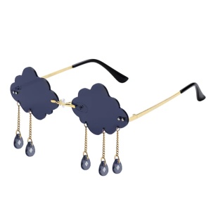 Ochelari de soare pentru femei, model trendy cu norisori, accesorizati cu lantisor si picaturi fashion, tematica I love to party, marime universala, negri
