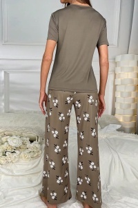 Pijama dama, set 2 piese, bluza cu maneca scurta si pantaloni lungi, model deosebit cu imprimeu floral, tematica flower lady, maro - Img 2