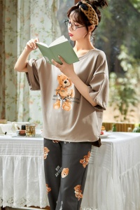 Pijama dama, set doua piese, bluza maneca scurta cu umar cazut, margini rotunde in partea jos si pantaloni lungi, model cu ursulet cute, tematica I sleep with my teddy, gri - Img 4