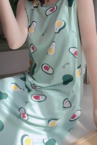 Pijama dama, tip camasa de noapte fara maneci, verde cu imprimeu avocado - Img 3