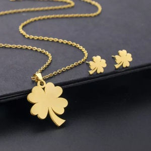 Set dama, lant si cercei, model lucky charm, trifoi cu patru foi, auriu - Img 2