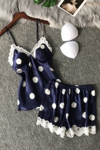 Set pijama, haine de stat in casa sexy, 2 piese, satin cu dantela, maieu si pantalon scurt albastru inchis cu buline albe - Img 3