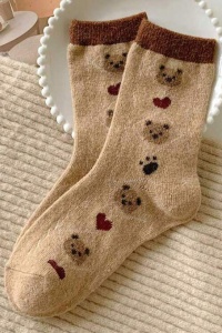 Sosete dama, model calduros cu ursuleti, tematica cozy bear, marime 38 – 42, bej - Img 3