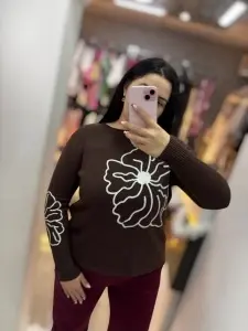 Bluză damă din tricot moale cu imprimeu floral - stil feminin și confortabil - Img 3