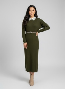 Rochie damă din tricot accesorizată cu ștrasuri la guler– stil elegant și feminin