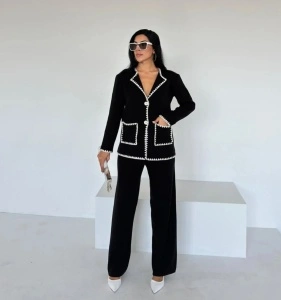 Compleu damă din tricot negru, cu detalii albe