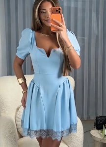 Rochie dama cu dantelă disponibilă în mai multe culori