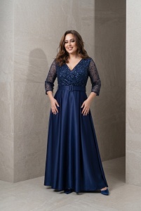 Rochie lungă bleumarin cu paiete și mâneci din tull