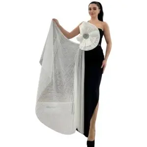 Rochie neagra Karissia