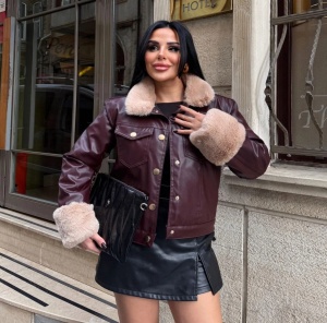 Geacă damă din piele ecologică bordo cu guler și manșete din blană – stil elegant urban - Img 2