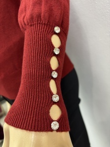 Pulover damă cu perle la guler – elegant, mânecă lungă - Img 5