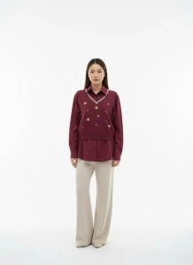 Bluză tip cămașă cu detalii decorative – stil elegant casual