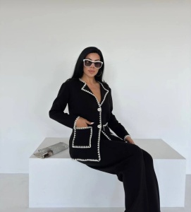 Compleu damă din tricot negru, cu detalii albe - Img 3