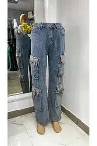Pantaloni lungi din denim cu strasuri - Img 2