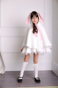 Bunny cape tweed