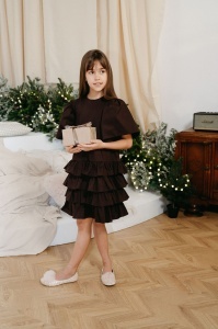 Rochie maro cu volane