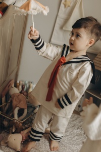 Set sailor