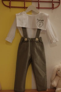 Costum Copil Iubit (kaki)