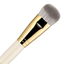 Cupio Deluxe Soft Vegan Foundation Brush 907