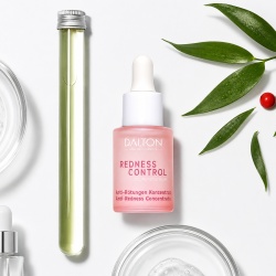 Ser concentrat anti-cuperoză și rozacee Redness Control Anti-Redness Concentrate 15 ml