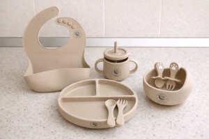Set de diversificare BabyTeo din silicon alimentar - BPA Free - Crem - Certificat CE, FDA, LFGB, CPC