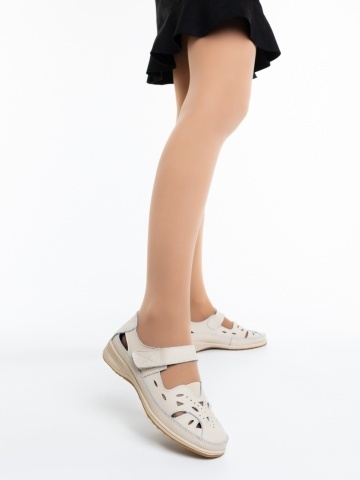 Pantofi casual dama bej din piele ecologica Miola - Img 2