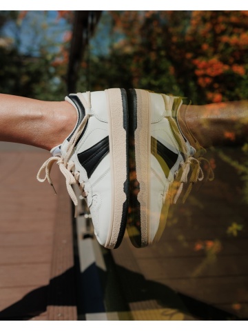 Pantofi sport dama negri din piele ecologica Petty