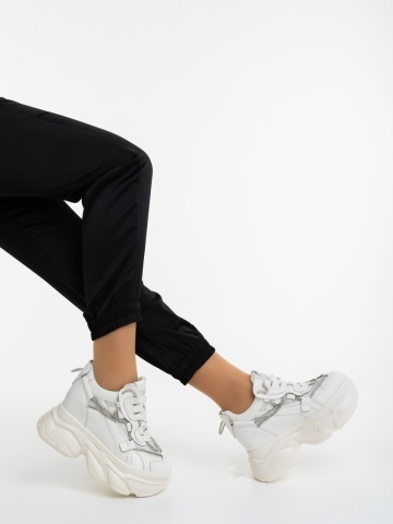 Pantofi sport dama bej din piele ecologica Afara