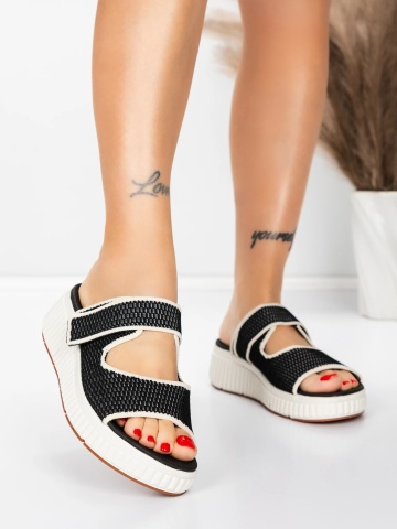 Papuci dama cu platforma negri din material textil Kaelyn
