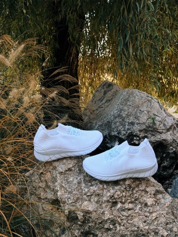 Pantofi sport barbati albi din material textil Andreo