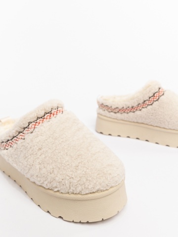 Papuci dama bej deschis din material textil Amaria - Img 5