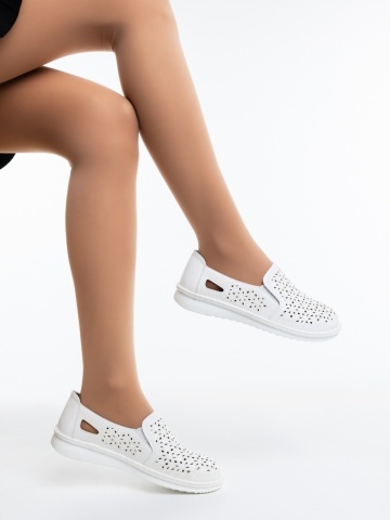 Pantofi casual dama albi din piele ecologica Hasara